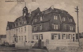 Hier geht es zur Karte mit dem Motiv 'Schule in Bahnhofstraße mit Stromanschluss' Hier geht es zur Karte mit dem Motiv 'Schule in Bahnhofstraße mit Stromanschluss'
