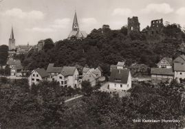 Hier geht es zur Karte mit dem Motiv 'Burg in Kirchen in schwarzweiß aus den 70ern'