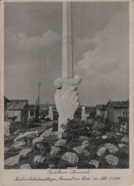 Hier geht es zur Karte mit dem Motiv 'Skulptur im Reichsarbeitsdienstlager' Hier geht es zur Karte mit dem Motiv 'Skulptur im Reichsarbeitsdienstlager'