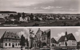 Hier geht es zur Karte mit dem Motiv 'Panorama mit Schule, Gasthof und Rathaus' Hier geht es zur Karte mit dem Motiv 'Panorama mit Schule, Gasthof und Rathaus'