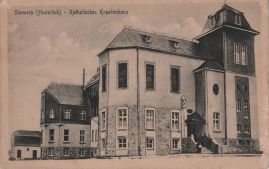 Hier geht es zur Karte mit dem Motiv 'Katholisches Krankenhaus' Hier geht es zur Karte mit dem Motiv 'Katholisches Krankenhaus'