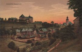 Hier geht es zur Karte mit dem Motiv 'Blick von einer Wiese zu Simmerner Häusern' Hier geht es zur Karte mit dem Motiv 'Blick von einer Wiese zu Simmerner Häusern'