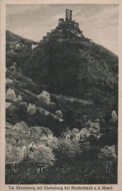 Hier geht es zur Karte mit dem Motiv 'Thronende Ehrenburg über Brodenbach' Hier geht es zur Karte mit dem Motiv 'Thronende Ehrenburg über Brodenbach'