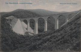 Hier geht es zur Karte mit dem Motiv 'Mächtiges Viadukt mitten im Wald' Hier geht es zur Karte mit dem Motiv 'Mächtiges Viadukt mitten im Wald'
