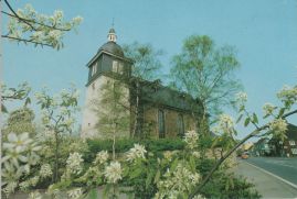 Hier geht es zur Karte mit dem Motiv 'Evangelische Kirche unter blauem Himmel' Hier geht es zur Karte mit dem Motiv 'Evangelische Kirche unter blauem Himmel'