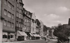 Hier geht es zur Karte mit dem Motiv 'Markisen an Läden in der Hauptstraße' Hier geht es zur Karte mit dem Motiv 'Markisen an Läden in der Hauptstraße'