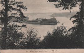 Hier geht es zur Karte mit dem Motiv 'Blick vom Grunewald auf Lindwerder' Hier geht es zur Karte mit dem Motiv 'Blick vom Grunewald auf Lindwerder'