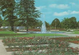 Hier geht es zur Karte mit dem Motiv 'Rosengarten im Treptower Park'