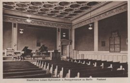 Hier geht es zur Karte mit dem Motiv 'Festsaal des Luisen-Gymnasiums' Hier geht es zur Karte mit dem Motiv 'Festsaal des Luisen-Gymnasiums'