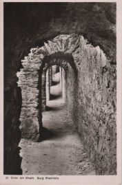 Hier geht es zur Karte mit dem Motiv 'Burggang auf der Ruine Rheinfels' Hier geht es zur Karte mit dem Motiv 'Burggang auf der Ruine Rheinfels'