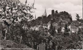 Hier geht es zur Karte mit dem Motiv 'Blick von einem Hang zum Burgberg'