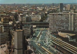Hier geht es zur Karte mit dem Motiv 'Doppeldecker auf der Hardenbergstraße' Hier geht es zur Karte mit dem Motiv 'Doppeldecker auf der Hardenbergstraße'