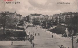 Hier geht es zur Karte mit dem Motiv 'Menschen auf dem Belle-Alliance-Platz' Hier geht es zur Karte mit dem Motiv 'Menschen auf dem Belle-Alliance-Platz'