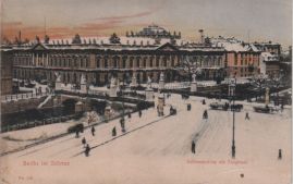 Hier geht es zur Karte mit dem Motiv 'Zeughaus und Schlossbrücke im Winter' Hier geht es zur Karte mit dem Motiv 'Zeughaus und Schlossbrücke im Winter'