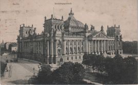 Hier geht es zur Karte mit dem Motiv 'Straßenbahn neben dem Reichstag' Hier geht es zur Karte mit dem Motiv 'Straßenbahn neben dem Reichstag'