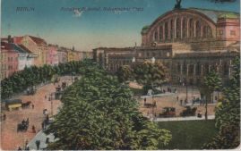 Hier geht es zur Karte mit dem Motiv 'Viel Betrieb vor dem Anhalter Bahnhof' Hier geht es zur Karte mit dem Motiv 'Viel Betrieb vor dem Anhalter Bahnhof'