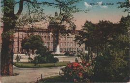 Hier geht es zur Karte mit dem Motiv 'Ein Springbrunnen vor dem Schloss' Hier geht es zur Karte mit dem Motiv 'Ein Springbrunnen vor dem Schloss'