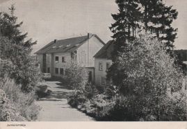 Hier geht es zur Karte mit dem Motiv 'Junkersmühle vom Zuweg gesehen' Hier geht es zur Karte mit dem Motiv 'Junkersmühle vom Zuweg gesehen'