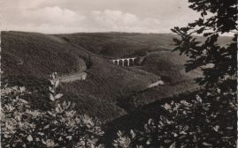 Hier geht es zur Karte mit dem Motiv 'Viadukt und Tunnel im Wald' Hier geht es zur Karte mit dem Motiv 'Viadukt und Tunnel im Wald'