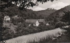 Hier geht es zur Karte mit dem Motiv 'Die drei Gebäude einer Mühle' Hier geht es zur Karte mit dem Motiv 'Die drei Gebäude einer Mühle'