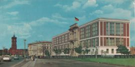 Hier geht es zur Karte mit dem Motiv 'Staatsratsgebäude udn Rotes Rathaus' Hier geht es zur Karte mit dem Motiv 'Staatsratsgebäude udn Rotes Rathaus'