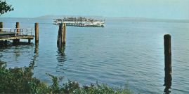 Hier geht es zur Karte mit dem Motiv 'Ausflugsschiff auf dem Müggelsee' Hier geht es zur Karte mit dem Motiv 'Ausflugsschiff auf dem Müggelsee'