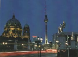 Hier geht es zur Karte mit dem Motiv 'Leuchtspuren auf der Schlossbrücke' Hier geht es zur Karte mit dem Motiv 'Leuchtspuren auf der Schlossbrücke'