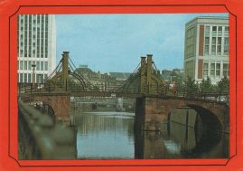 Hier geht es zur Karte mit dem Motiv 'Menschen auf der Jungfernbrücke' Hier geht es zur Karte mit dem Motiv 'Menschen auf der Jungfernbrücke'