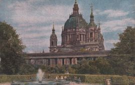 Hier geht es zur Karte mit dem Motiv 'Grünanlage am Berliner Dom' Hier geht es zur Karte mit dem Motiv 'Grünanlage am Berliner Dom'