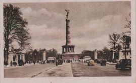 Hier geht es zur Karte mit dem Motiv 'Fußgänger und Autos am Großen Stern' Hier geht es zur Karte mit dem Motiv 'Fußgänger und Autos am Großen Stern'