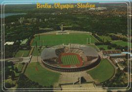 Hier geht es zur Karte mit dem Motiv 'Blick von oben auf Olympiastadion und Maifeld'