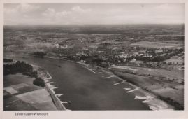 Hier geht es zur Karte mit dem Motiv 'Qualm zieht über den Rhein nach Köln' Hier geht es zur Karte mit dem Motiv 'Qualm zieht über den Rhein nach Köln'