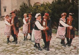 Hier geht es zur Karte mit dem Motiv 'Eine tanzende Folkloregruppe' Hier geht es zur Karte mit dem Motiv 'Eine tanzende Folkloregruppe'