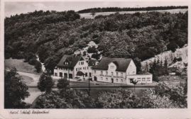 Hier geht es zur Karte mit dem Motiv 'Blick auf die Bauten von Schloss Reifenthal' Hier geht es zur Karte mit dem Motiv 'Blick auf die Bauten von Schloss Reifenthal'