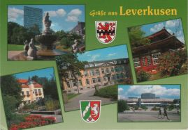 Hier geht es zur Karte mit dem Motiv 'Skulpturen und ein Brunnen' Hier geht es zur Karte mit dem Motiv 'Skulpturen und ein Brunnen'