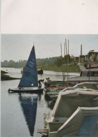 Hier geht es zur Karte mit dem Motiv 'Ein Segelboot im Yachthafen' Hier geht es zur Karte mit dem Motiv 'Ein Segelboot im Yachthafen'