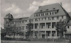 Hier geht es zur Karte mit dem Motiv 'Blick auf das katholische Krankenhaus' Hier geht es zur Karte mit dem Motiv 'Blick auf das katholische Krankenhaus'
