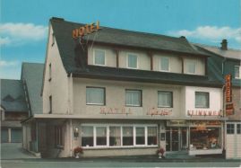 Hier geht es zur Karte mit dem Motiv 'Hotel, Café und Restaurant' Hier geht es zur Karte mit dem Motiv 'Hotel, Café und Restaurant'