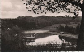 Hier geht es zur Karte mit dem Motiv 'Simmerner Freibad ohne Besucher' Hier geht es zur Karte mit dem Motiv 'Simmerner Freibad ohne Besucher'