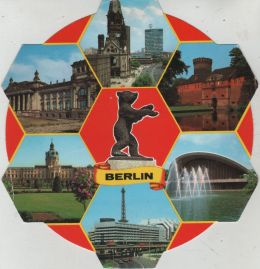 Hier geht es zur Karte mit dem Motiv 'Sechs Bilder auf einer runden Karte' Hier geht es zur Karte mit dem Motiv 'Sechs Bilder auf einer runden Karte'