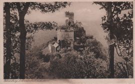 Hier geht es zur Karte mit dem Motiv 'Mit der Burg fast auf gleicher Höhe'