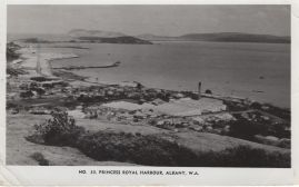 Hier geht es zur Karte mit dem Motiv 'Blick auf den Hafen von Albany' Hier geht es zur Karte mit dem Motiv 'Blick auf den Hafen von Albany'