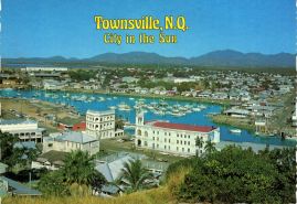 Hier geht es zur Karte mit dem Motiv 'Blick von Melton Hill auf Townsville' Hier geht es zur Karte mit dem Motiv 'Blick von Melton Hill auf Townsville'