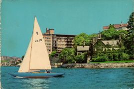 Hier geht es zur Karte mit dem Motiv 'Bewachsenes Gebäude in Double Bay' Hier geht es zur Karte mit dem Motiv 'Bewachsenes Gebäude in Double Bay'