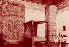 Hier geht es zur Karte mit dem Motiv 'Das Bett von Sigismund dem Älteren' Hier geht es zur Karte mit dem Motiv 'Das Bett von Sigismund dem Älteren'
