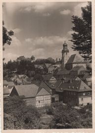Hier geht es zur Karte mit dem Motiv 'Katholisch und evangelisch nebeneinander' Hier geht es zur Karte mit dem Motiv 'Katholisch und evangelisch nebeneinander'