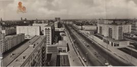 Hier geht es zur Karte mit dem Motiv 'Karl-Marx-Allee von oben' Hier geht es zur Karte mit dem Motiv 'Karl-Marx-Allee von oben'